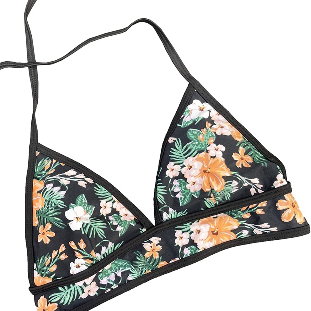 Bikini Set - Picture 3 of 5